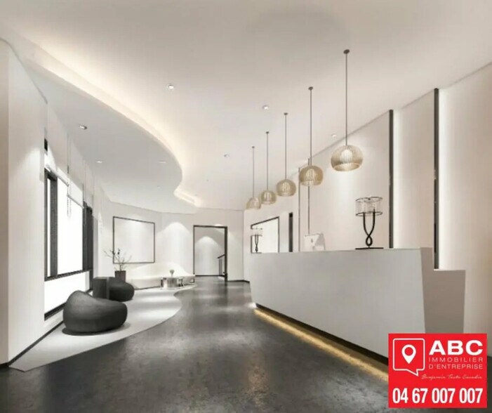 Office in Castelnau-le-Lez for lease - Lobby - Image 2 of 4