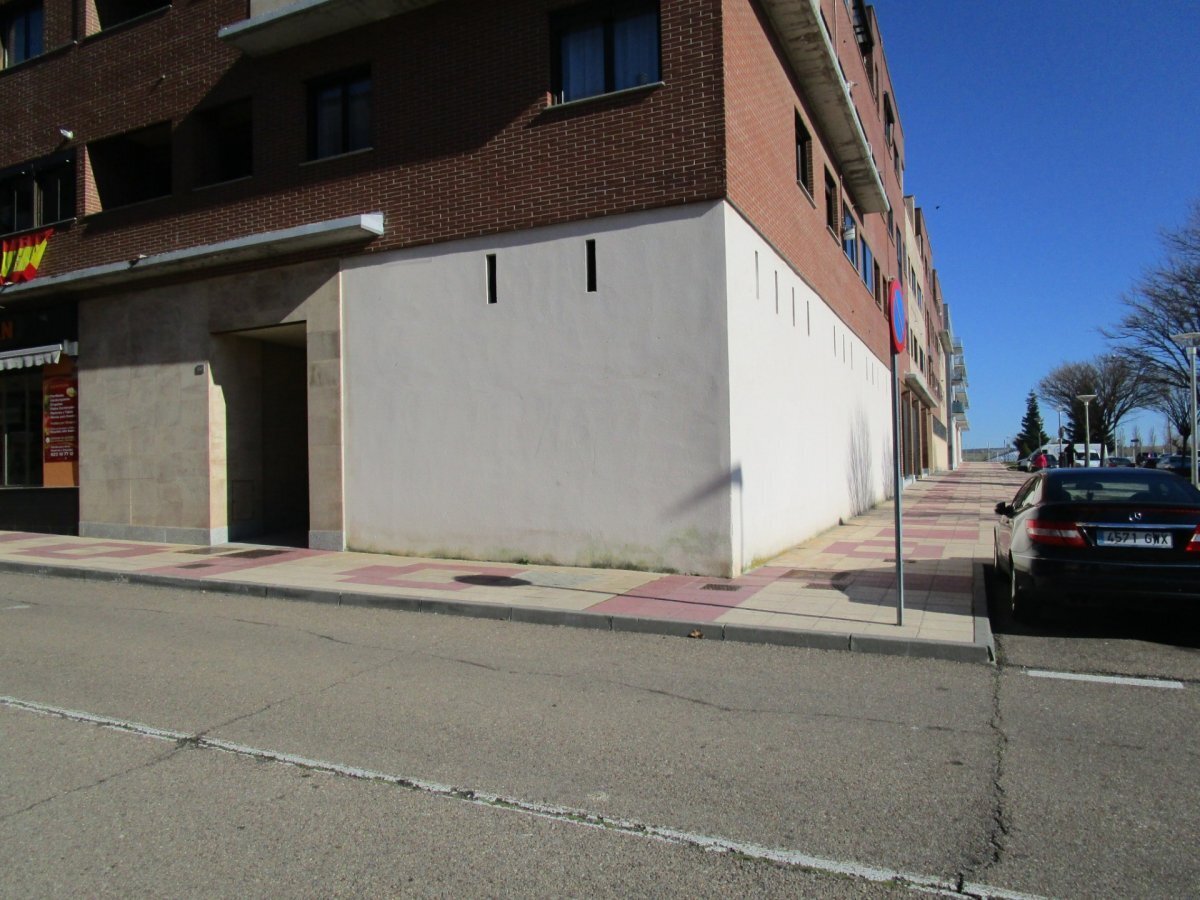 Retail in Carbajosa de la Sagrada for sale Building Photo- Image 1 of 25