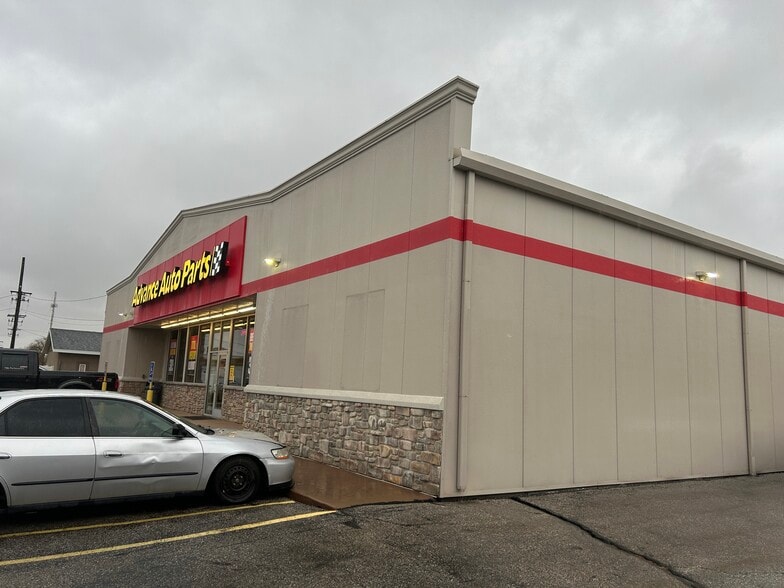 5732 S 1900 W, Roy, UT for lease - Building Photo - Image 2 of 5
