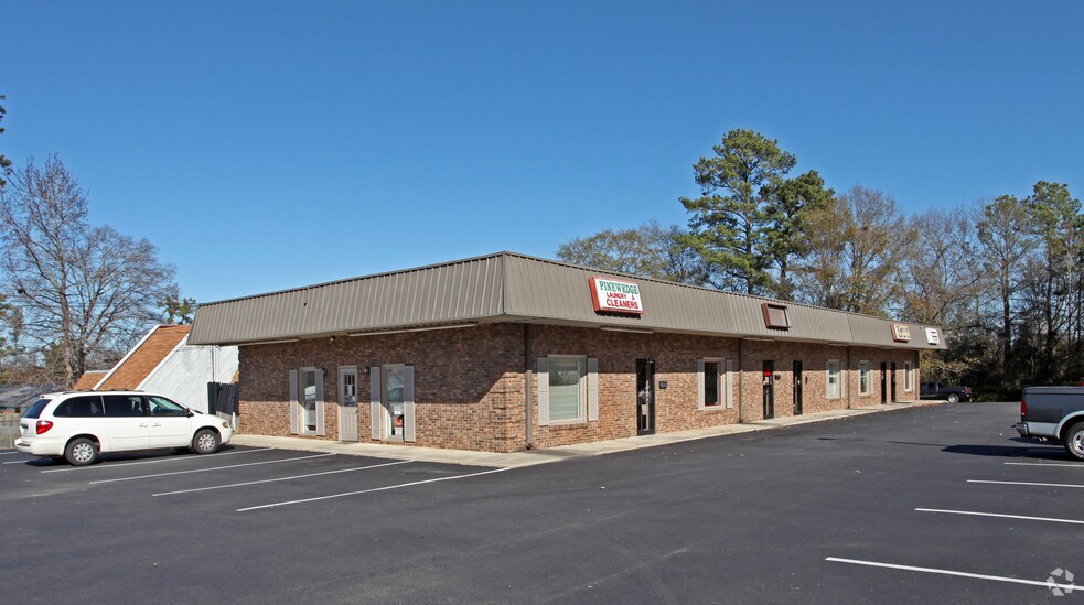 19 Pinewood Rd, Sumter, SC 29150