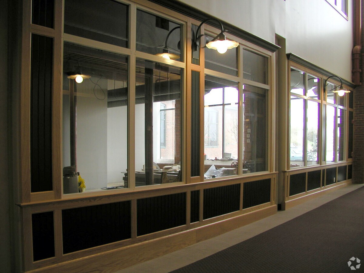 275 Martine St, Fall River, MA 02723