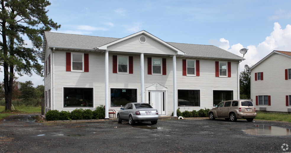 305-309 Saddler Rd, Grasonville, MD for lease - Building Photo - Image 3 of 5