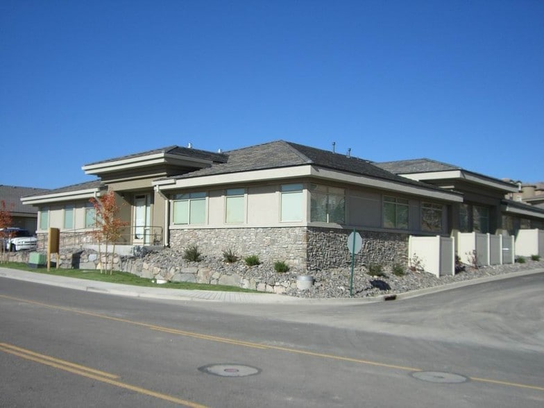 8630 Technology Way, Reno, NV for lease - Primary Photo - Image 1 of 24