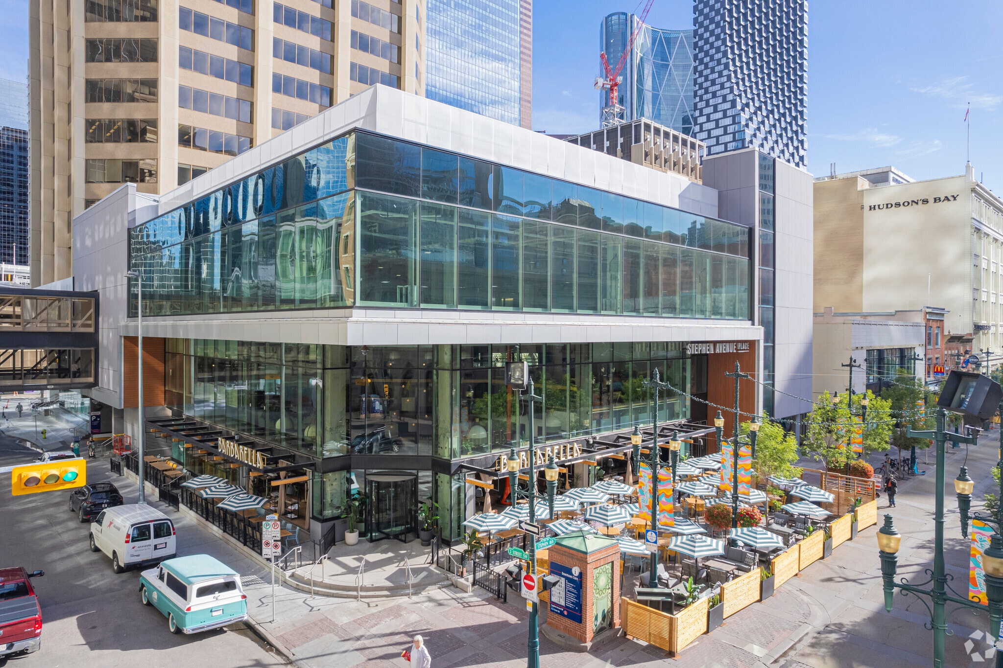 700 2 St SW, Calgary, AB for lease Primary Photo- Image 1 of 4