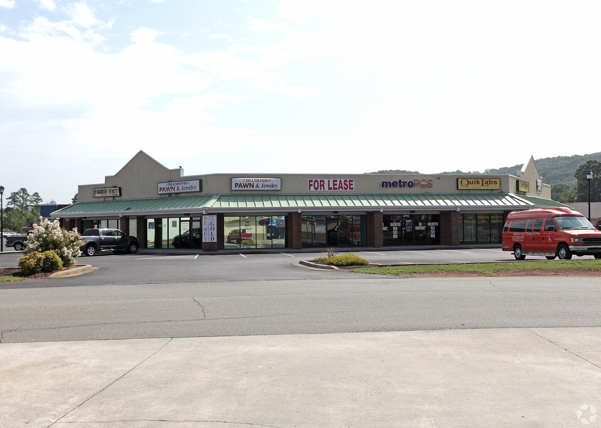 100-116 Merchants Square Dr, Cartersville, GA for sale Primary Photo- Image 1 of 1