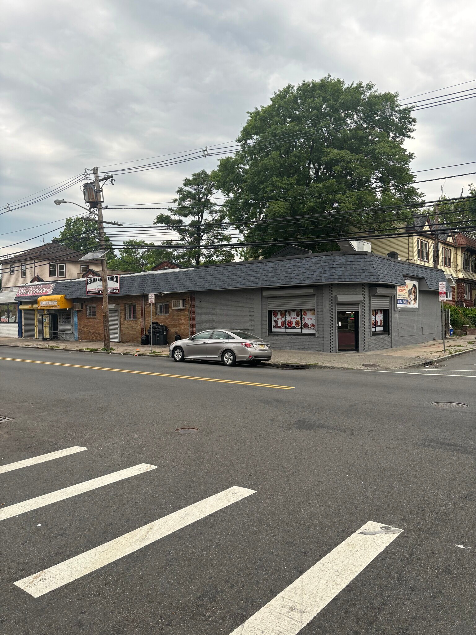 203-205 Alexander St  