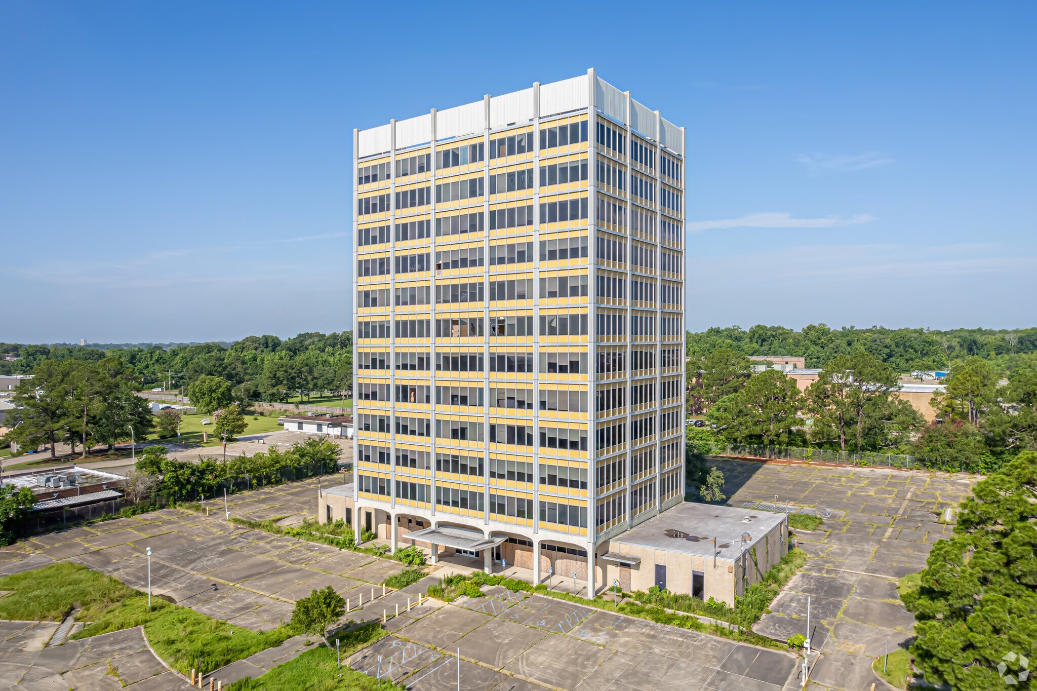 1855 Wooddale Blvd, Baton Rouge, LA for sale Primary Photo- Image 1 of 1