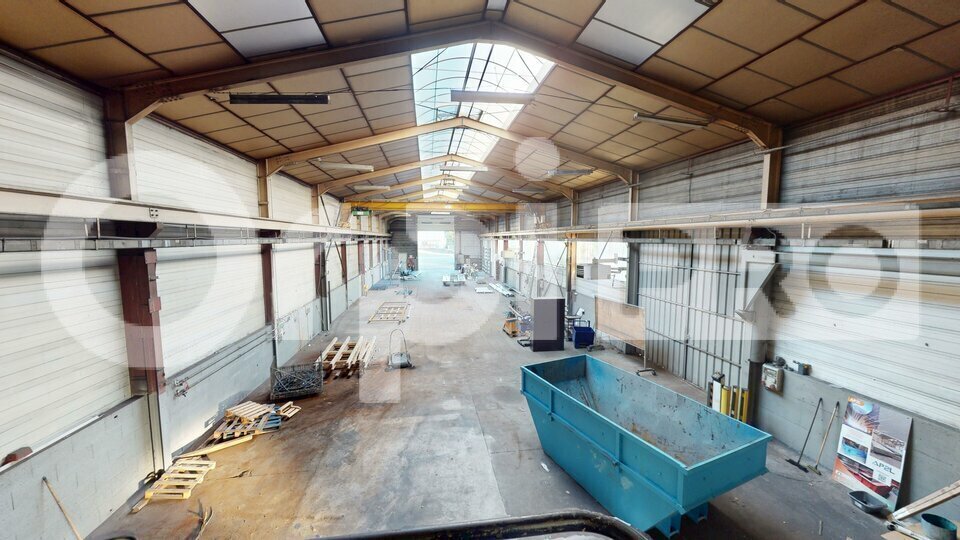 Industrial in Jassans-Riottier for lease - Building Photo - Image 1 of 5