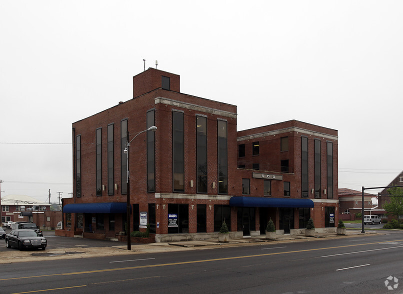 500 W Main St, Russellville, AR for sale - Primary Photo - Image 1 of 1