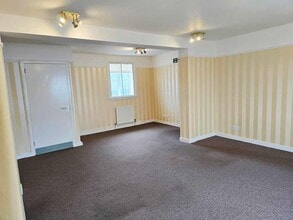 77-79 Peffer Pl, Edinburgh for lease Interior Photo- Image 2 of 2