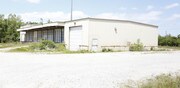 10900 Old Gentilly Rd, New Orleans LA - Warehouse