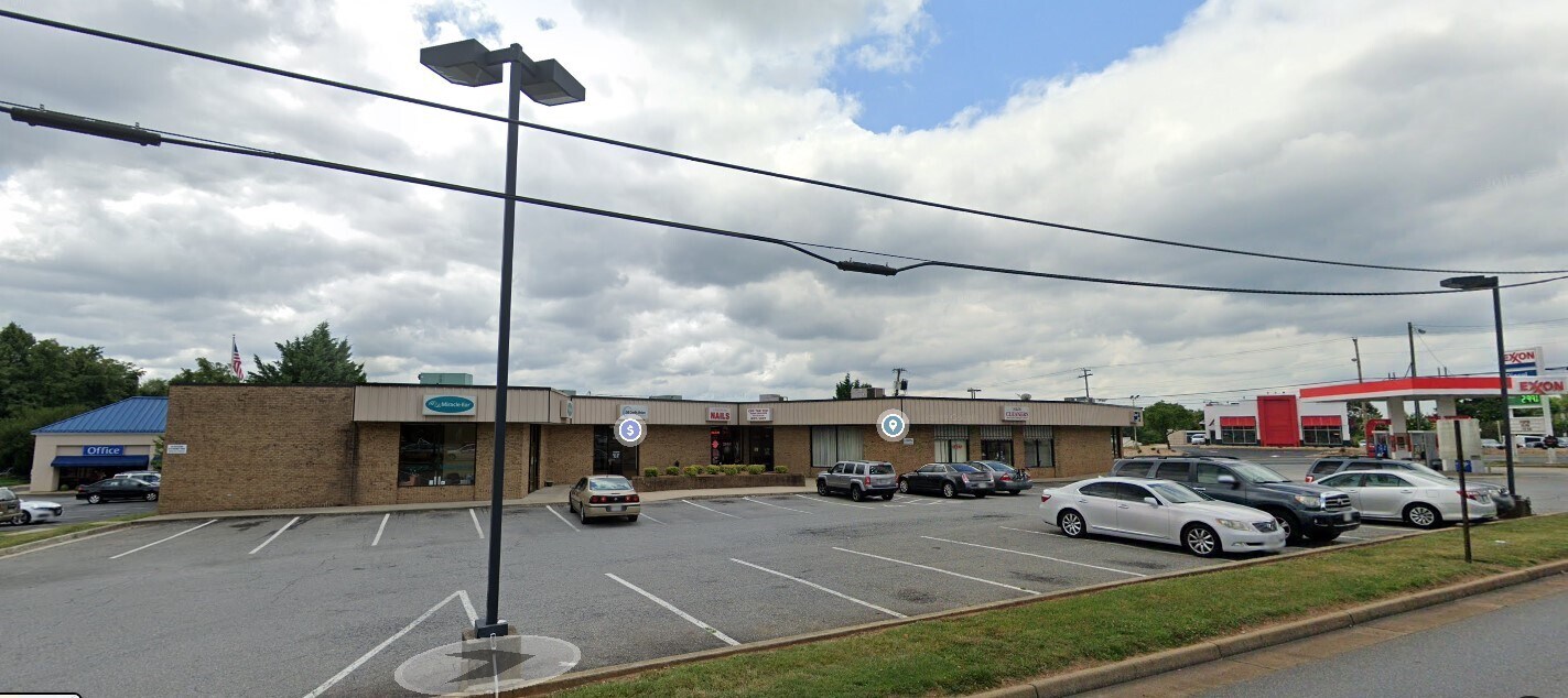 2300 Wards Rd, Lynchburg, VA for sale Primary Photo- Image 1 of 1