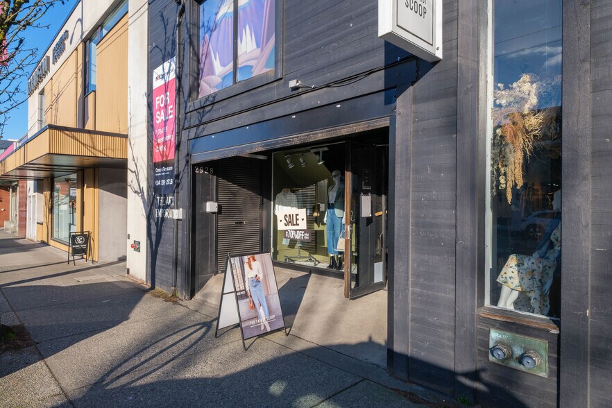 2928 Granville St, Vancouver, BC for lease - Building Photo - Image 2 of 3