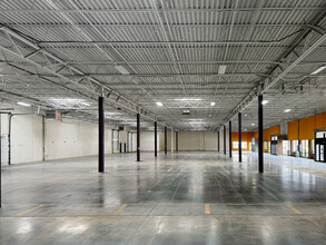 5851 Ammendale Rd, Beltsville, MD for lease Interior Photo- Image 1 of 5