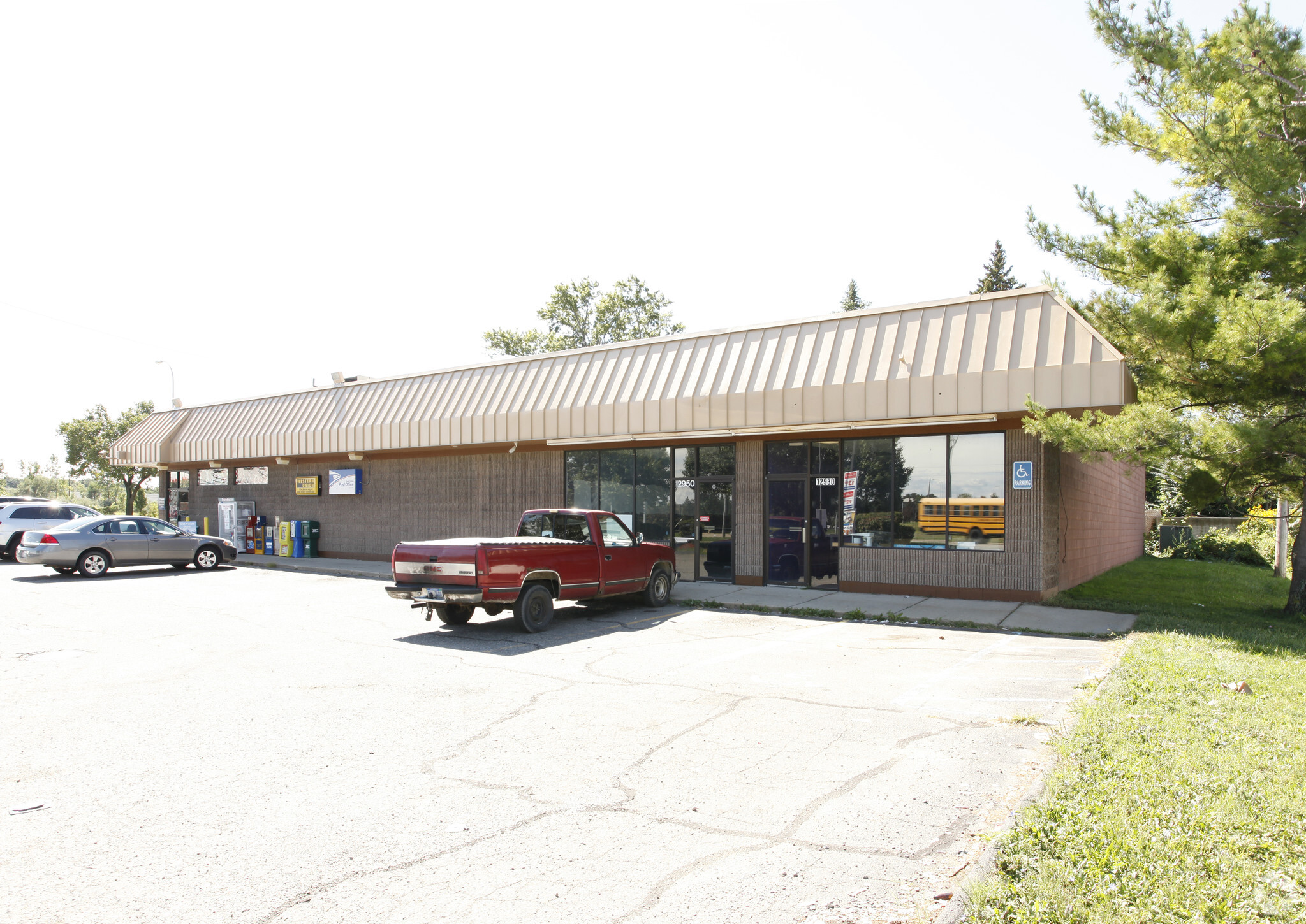 12930-12970 Beech Daly Rd, Taylor, MI for sale Building Photo- Image 1 of 1