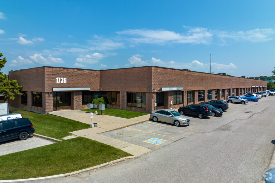 1734-1736 Orangebrook Ct, Pickering, ON for sale - Building Photo - Image 1 of 1