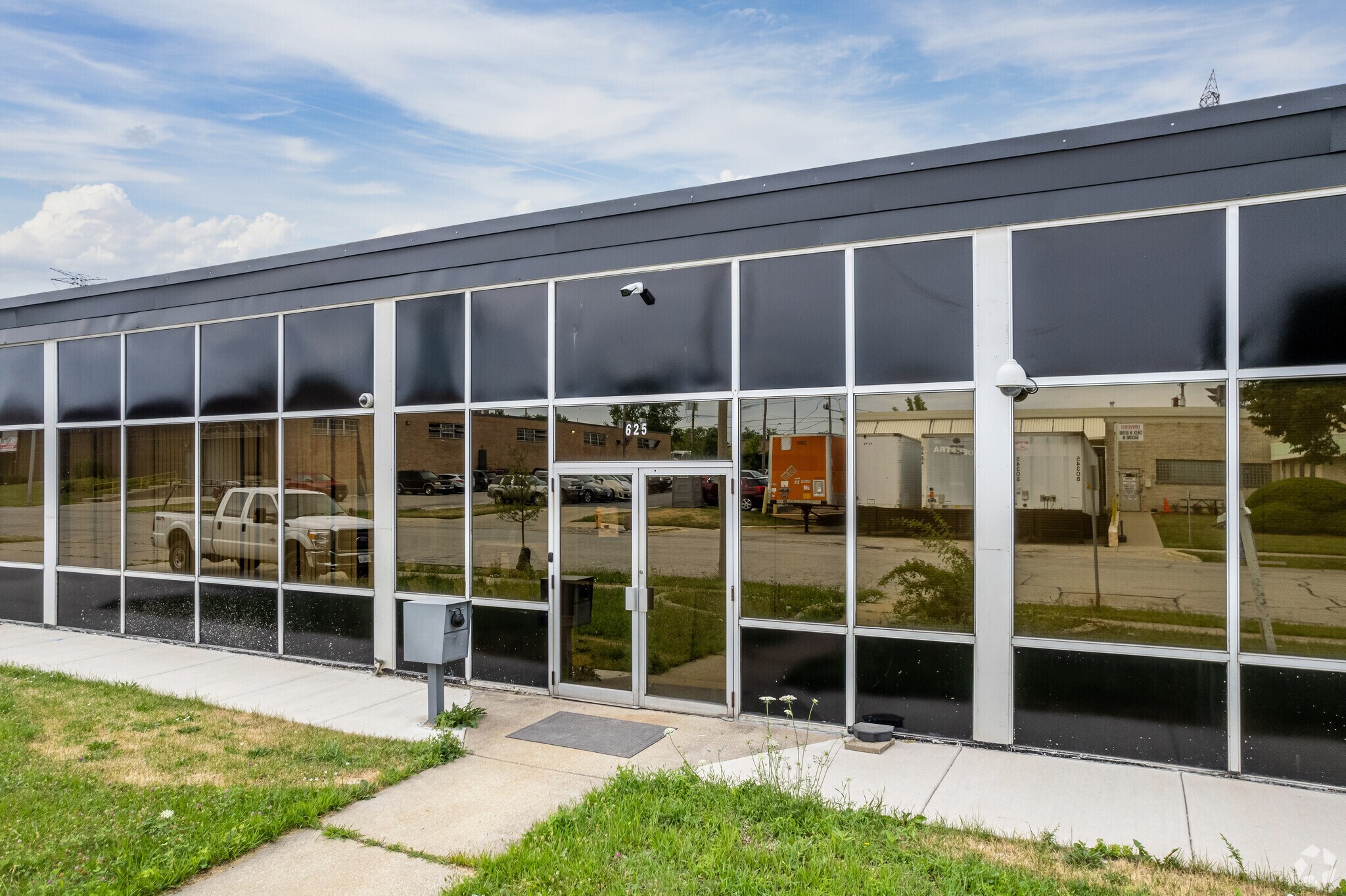 625 Factory Rd, Addison, IL for sale Building Photo- Image 1 of 1