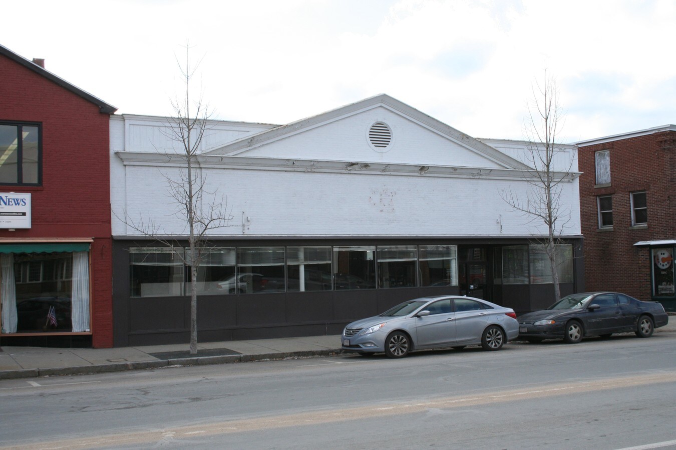 82 Main St, Ware, MA 01082