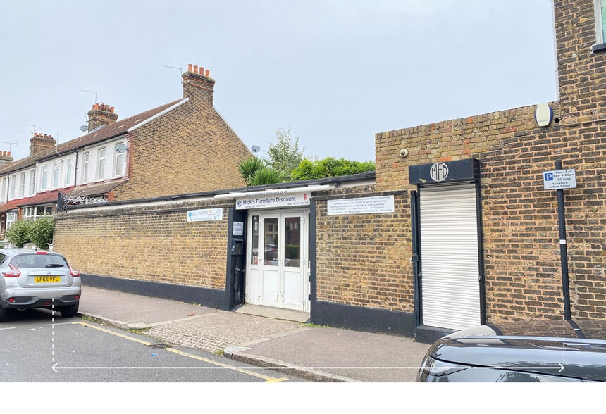 90 Cumberland Rd, London for sale - Building Photo - Image 1 of 1