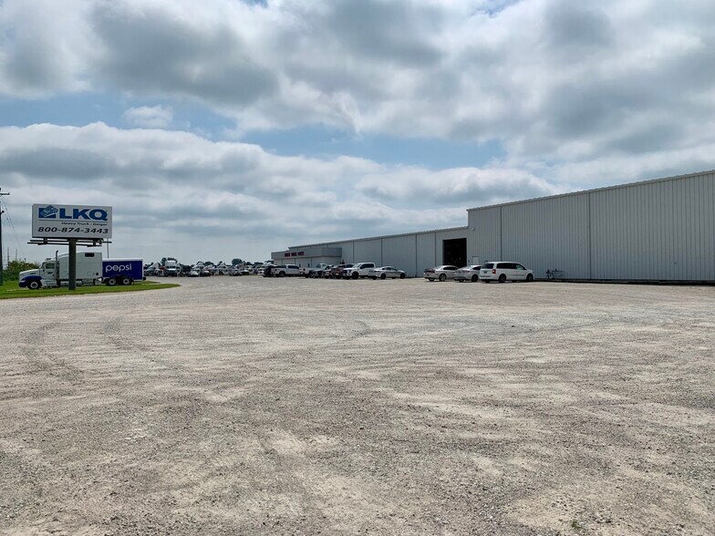 1489 E Walnut St, Watseka, IL for sale - Primary Photo - Image 1 of 1