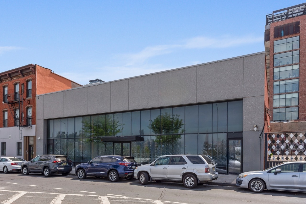 55 Kent Ave, Brooklyn, NY for lease Building Photo- Image 1 of 8