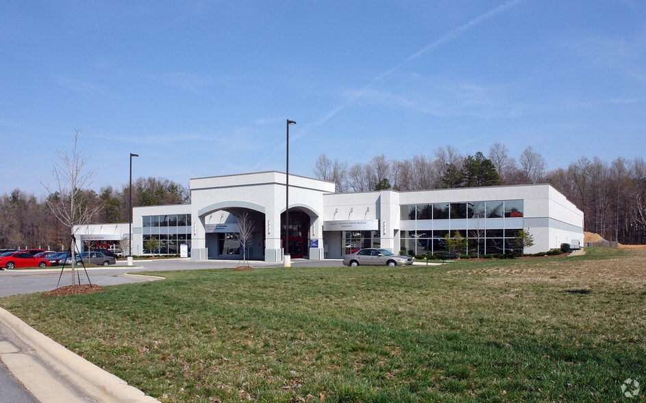 711 National Hwy Thomasville NC 27360 LoopNet 711 National Hwy Thomasville NC 27360 LoopNet