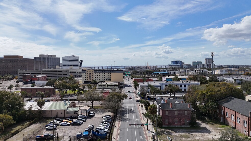 320 N Jefferson St, Jacksonville, FL for sale - Aerial - Image 3 of 7