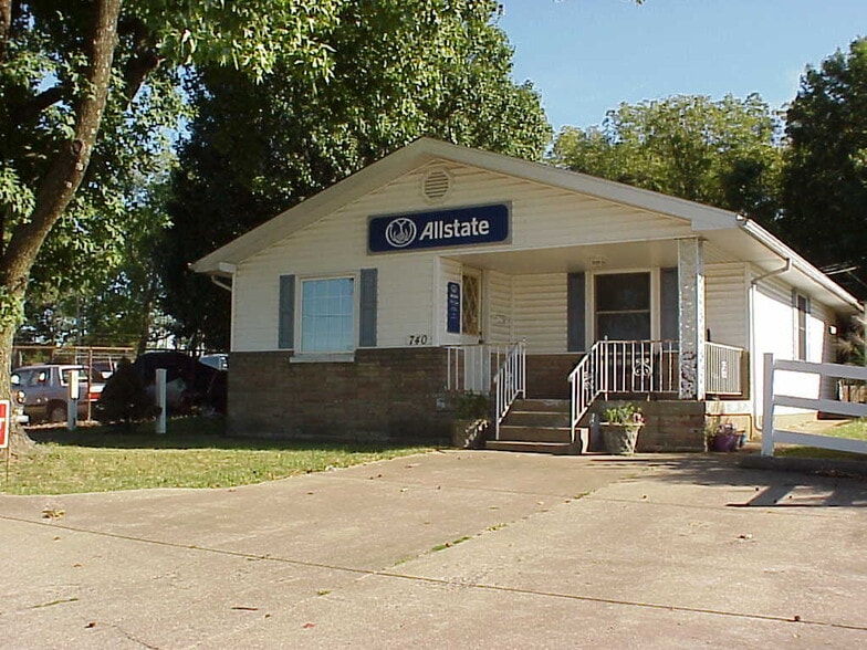 740 Weber Rd, Farmington, MO for lease - Building Photo - Image 1 of 7