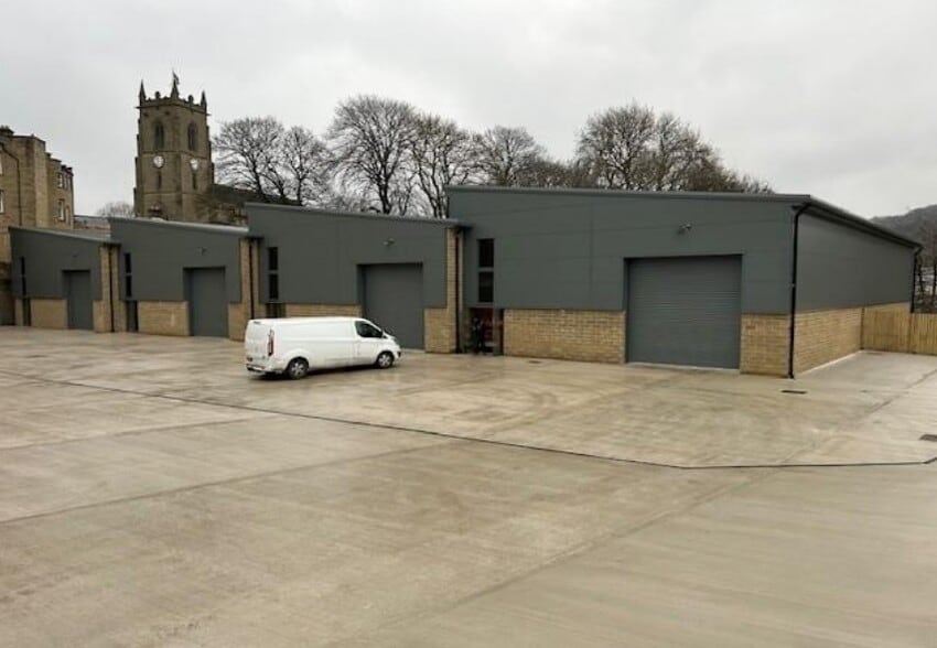 Beck St, Keighley for lease - Primary Photo - Image 1 of 2