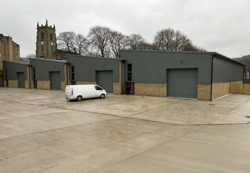 Beck St, Keighley for lease Primary Photo- Image 1 of 3
