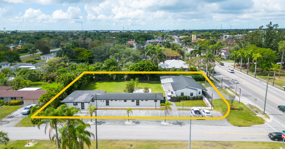 1851 N Krome Ave, Homestead, FL for sale - Building Photo - Image 1 of 14