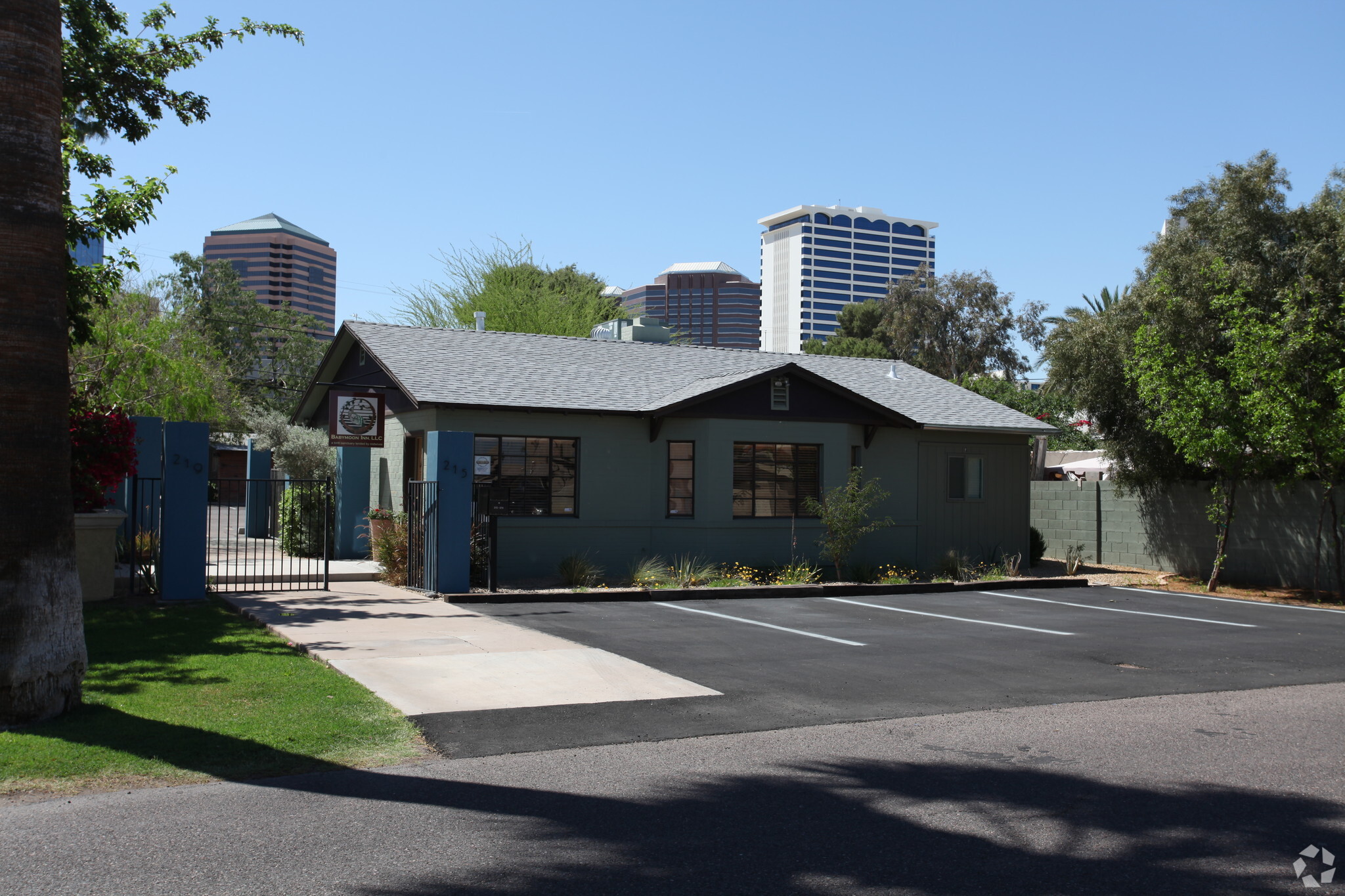 215 E Lexington Ave, Phoenix, AZ for sale Primary Photo- Image 1 of 3