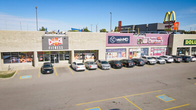 1001-1015 Golf Links Rd, Hamilton, ON for lease Building Photo- Image 1 of 1