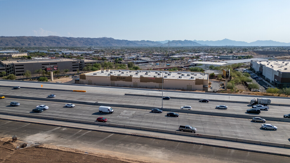 3010 E Elwood St, Phoenix, AZ for lease - Building Photo - Image 3 of 10