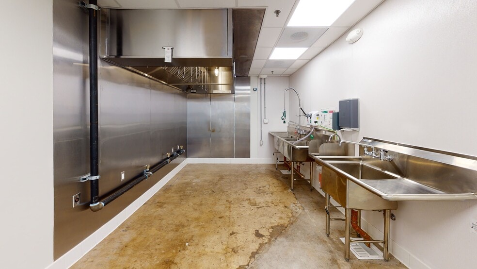 1900 E 5th St, Tempe, AZ for lease - Matterport 3D Scan - Image 2 of 15