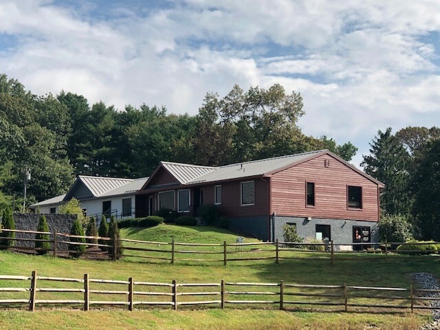 412 Ewan Rd, Mullica Hill, NJ for lease - Building Photo - Image 1 of 12