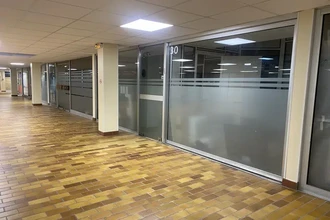 Office in Marseille for lease Interior Photo- Image 1 of 1