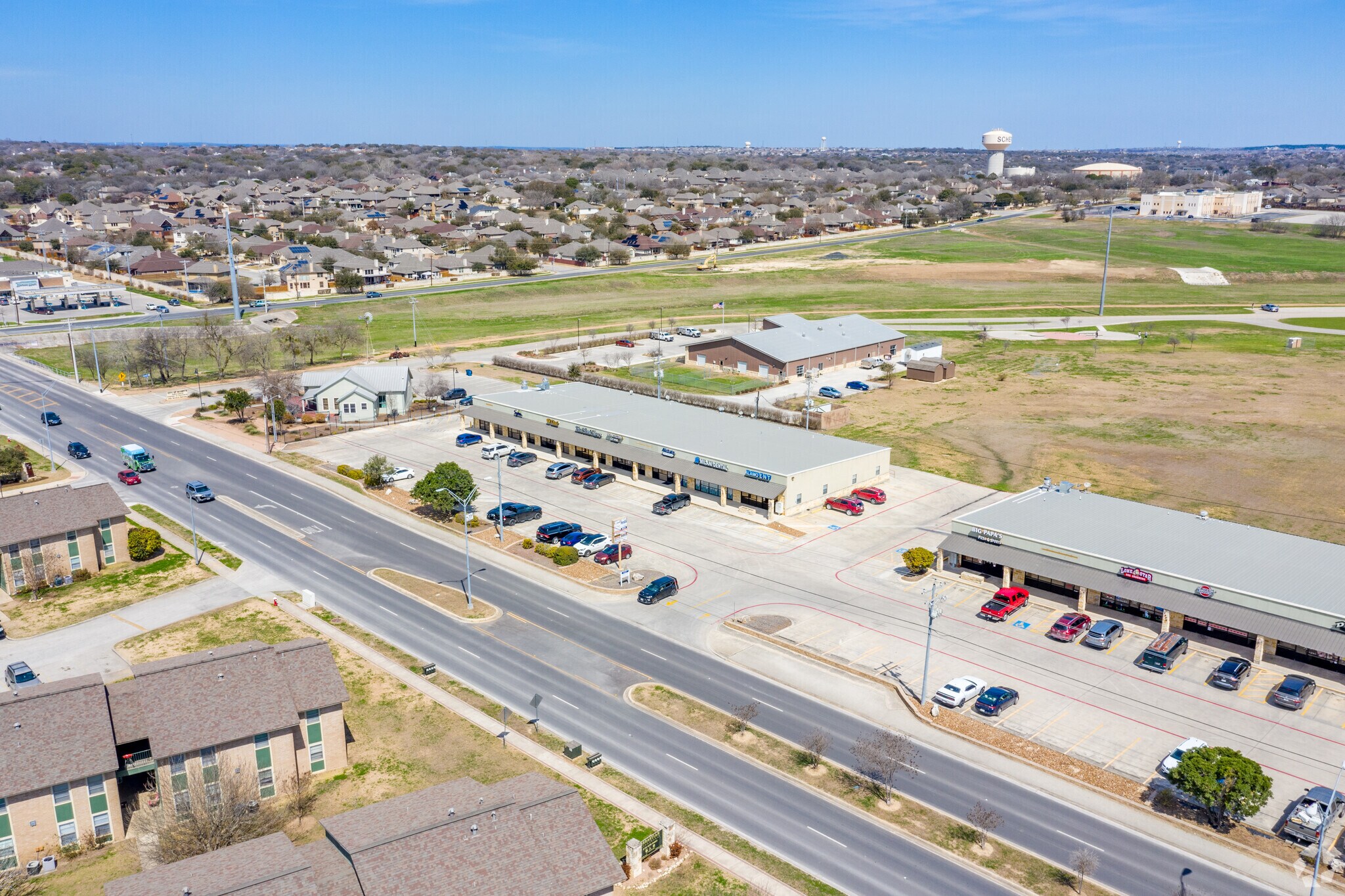 14202 Schertz Pky, Schertz, TX 78154 Parkway Village