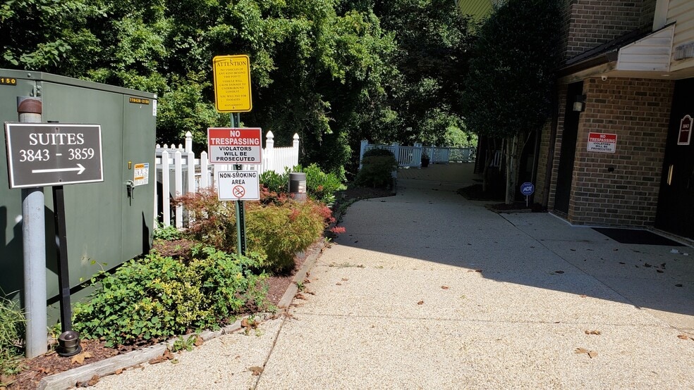 3821-3859 Farragut Ave, Kensington, MD for lease - Building Photo - Image 3 of 17