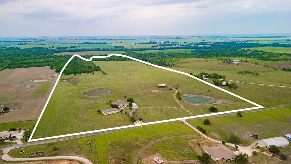 Janka Properties portfolio of 2 properties for sale on LoopNet.com - Primary Photo - Image 1 of 2