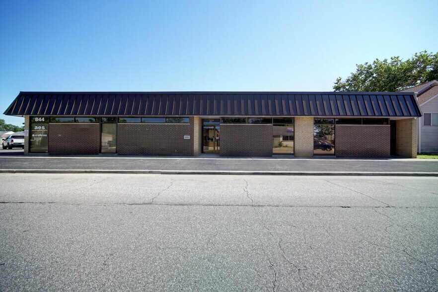 844 169th St, Hammond, IN for lease - Building Photo - Image 2 of 14