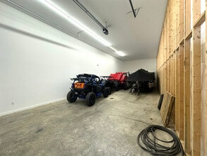 971 Canyon Rd, Morgantown, WV for lease Interior Photo- Image 2 of 2