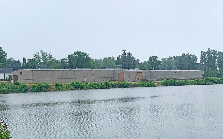 4820 River St, Columbiaville, MI 48421 Industrial for Sale
