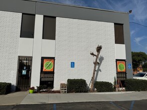 14611-14635 Carmenita Rd, Norwalk, CA for lease Building Photo- Image 1 of 13