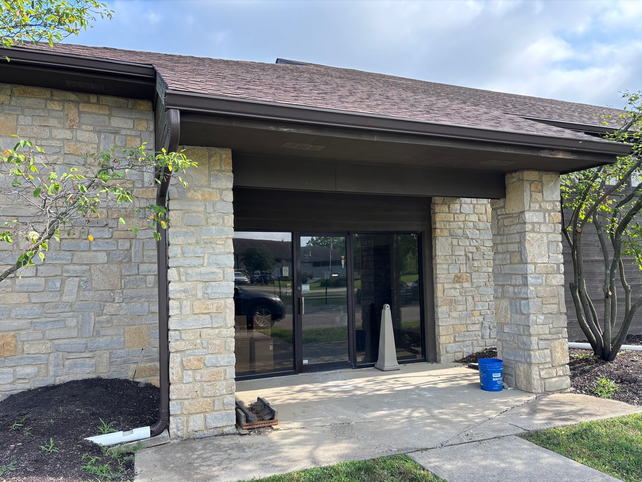6246-6254 Corporate Center Dr, Dublin, OH for lease Interior Photo- Image 1 of 9