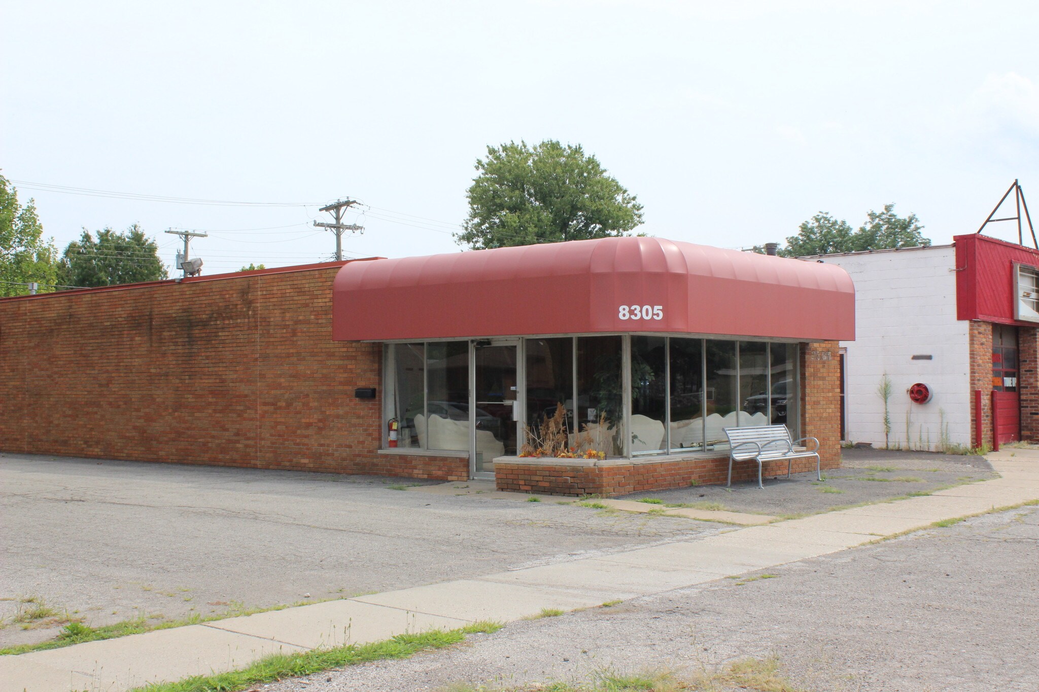 8305 Allen Rd, Allen Park, MI for sale Building Photo- Image 1 of 1