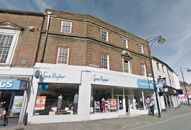 1113 Queens Sq, High HP11 2DF Retail for Lease