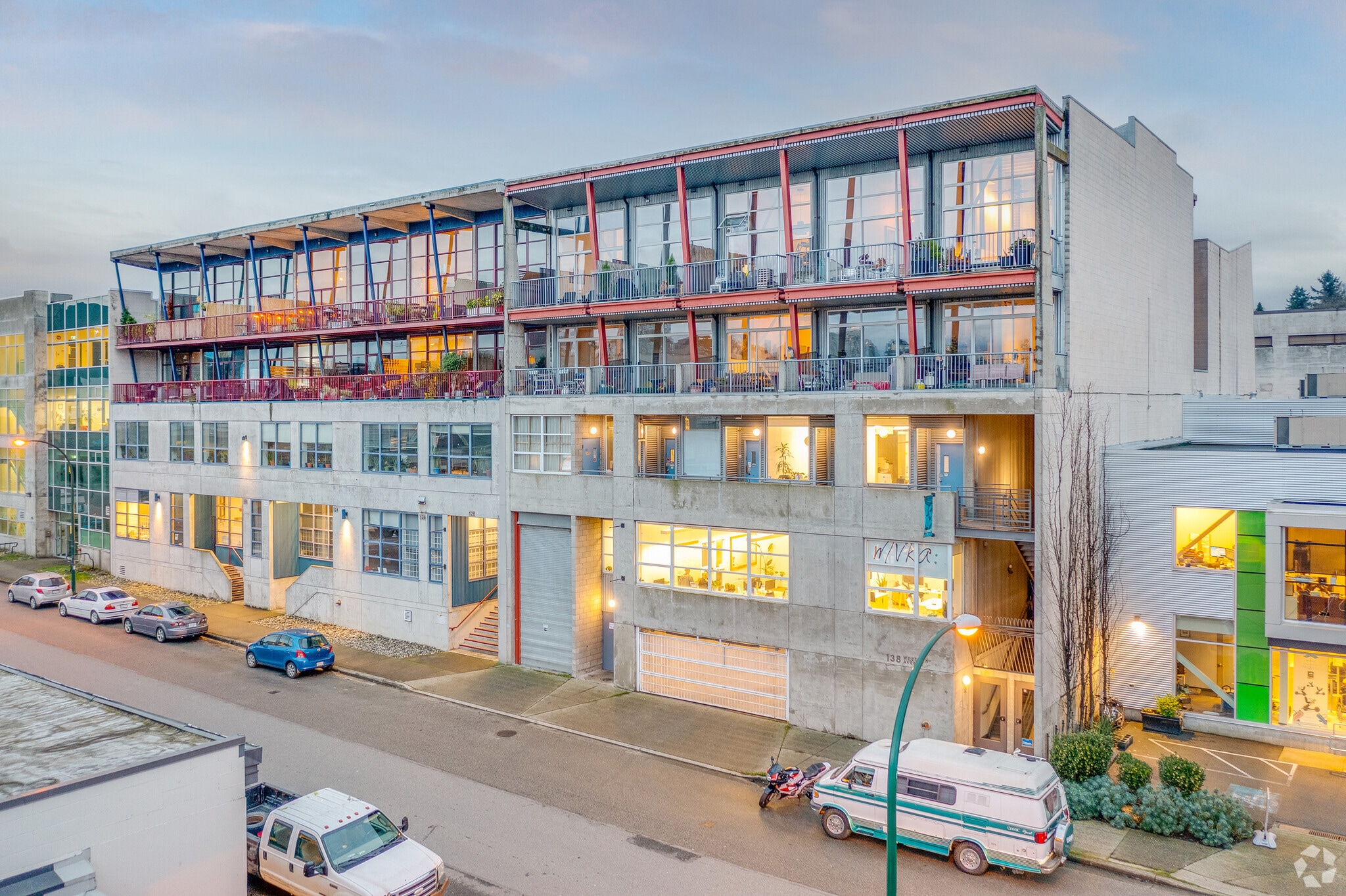 118-128 W 6th Ave, Vancouver, BC for lease Primary Photo- Image 1 of 7