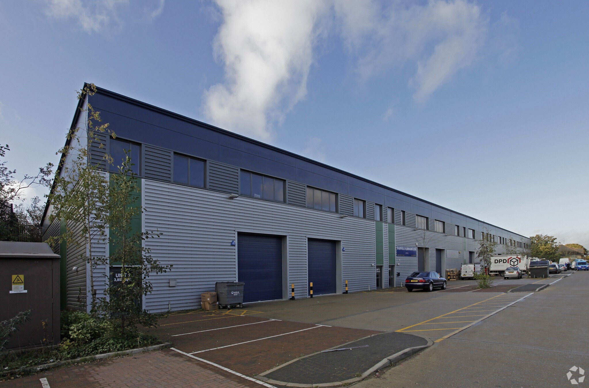 Whiteleaf Rd, Hemel Hempstead for lease Building Photo- Image 1 of 18