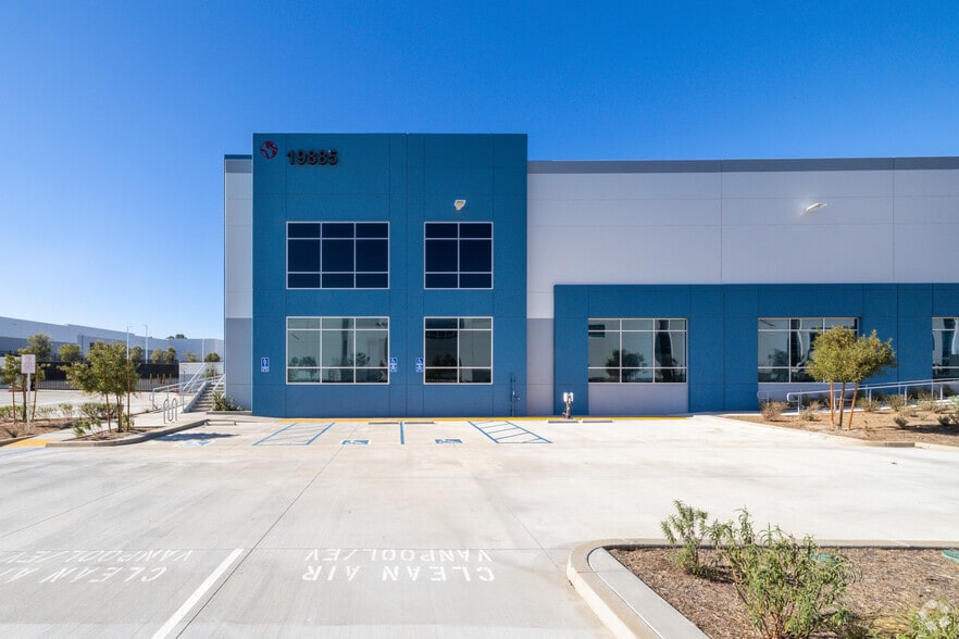 19885 Harvill Ave, Perris, CA for lease - Building Photo - Image 3 of 7